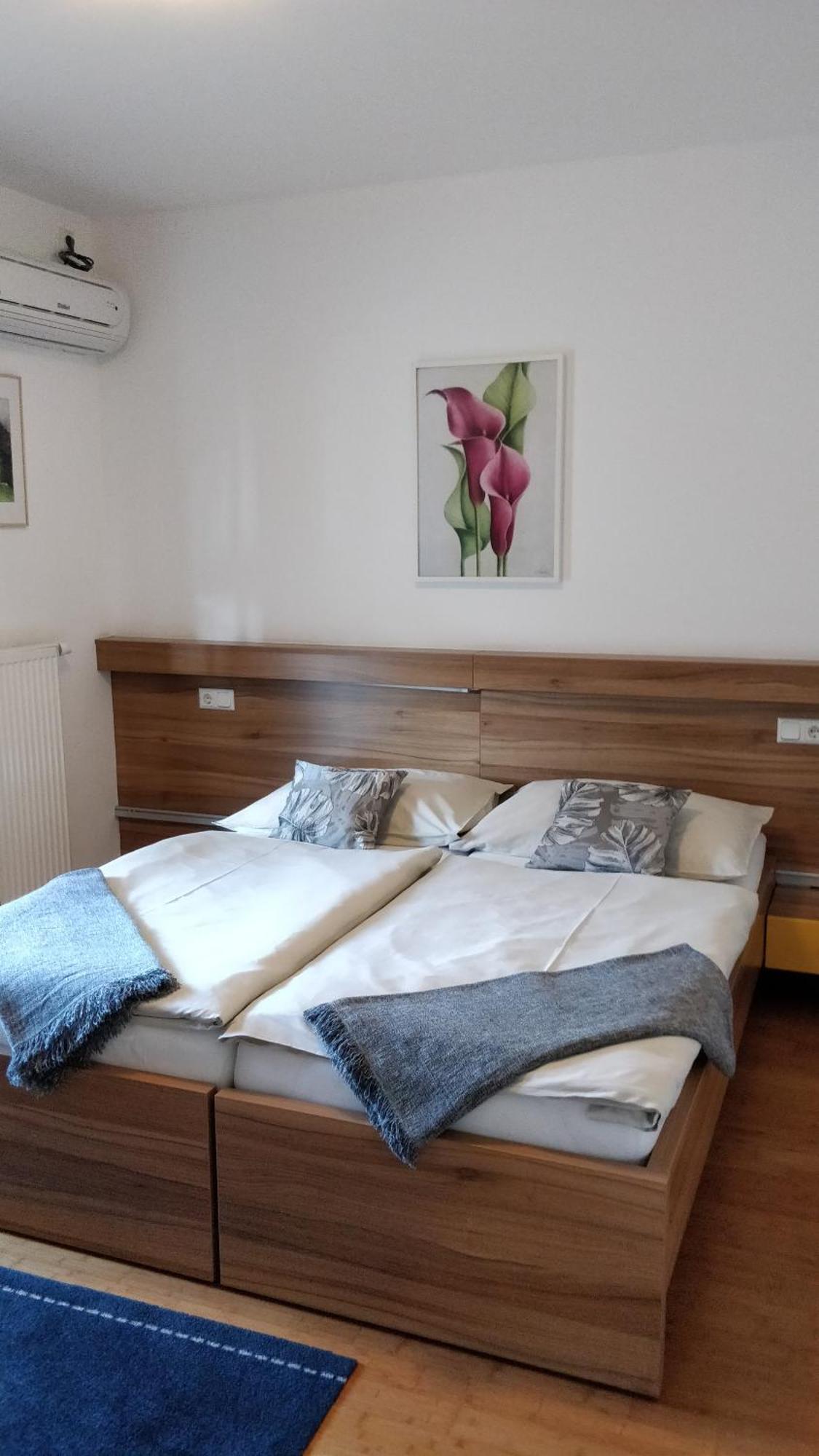 Apartmenthausmannstaetten Hausmannstatten Ngoại thất bức ảnh